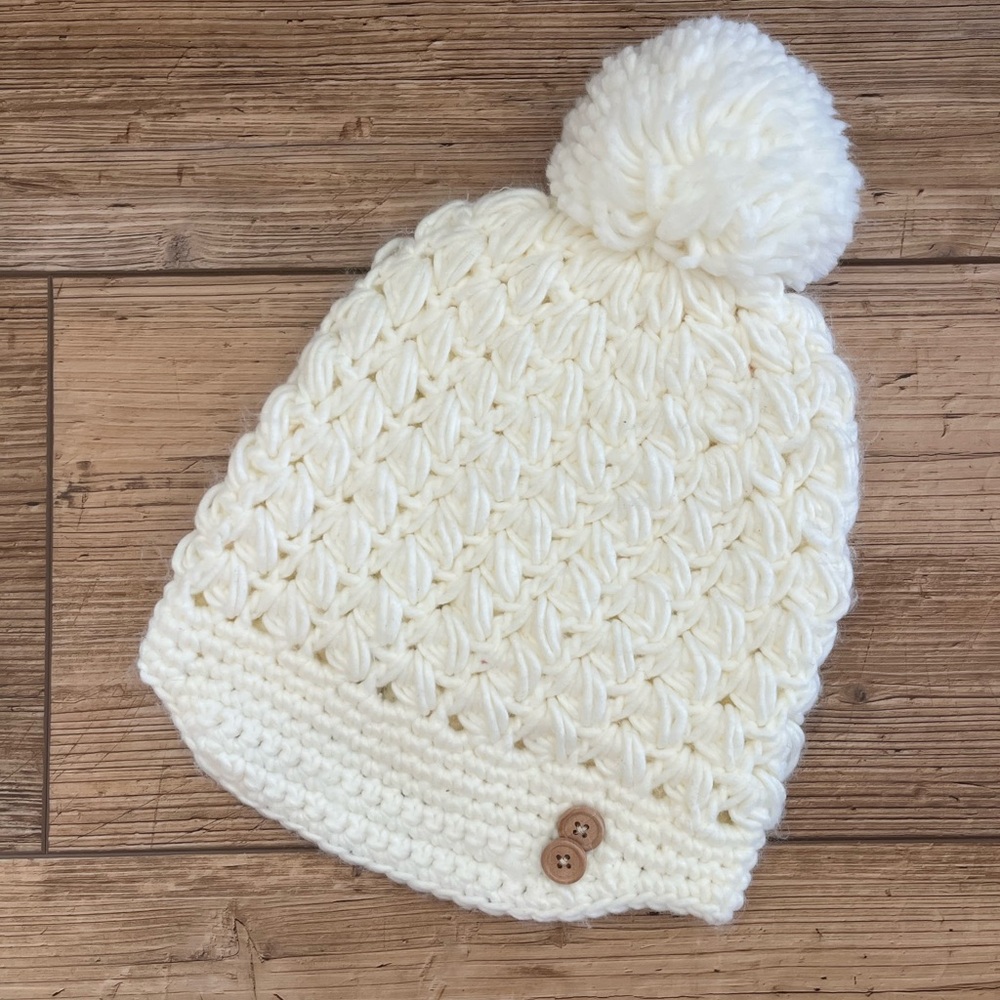 Cozy Cream Knit Brimmed Pom-Pom Beanie for Women